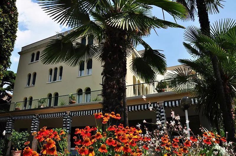 Hotel Terminus Garda