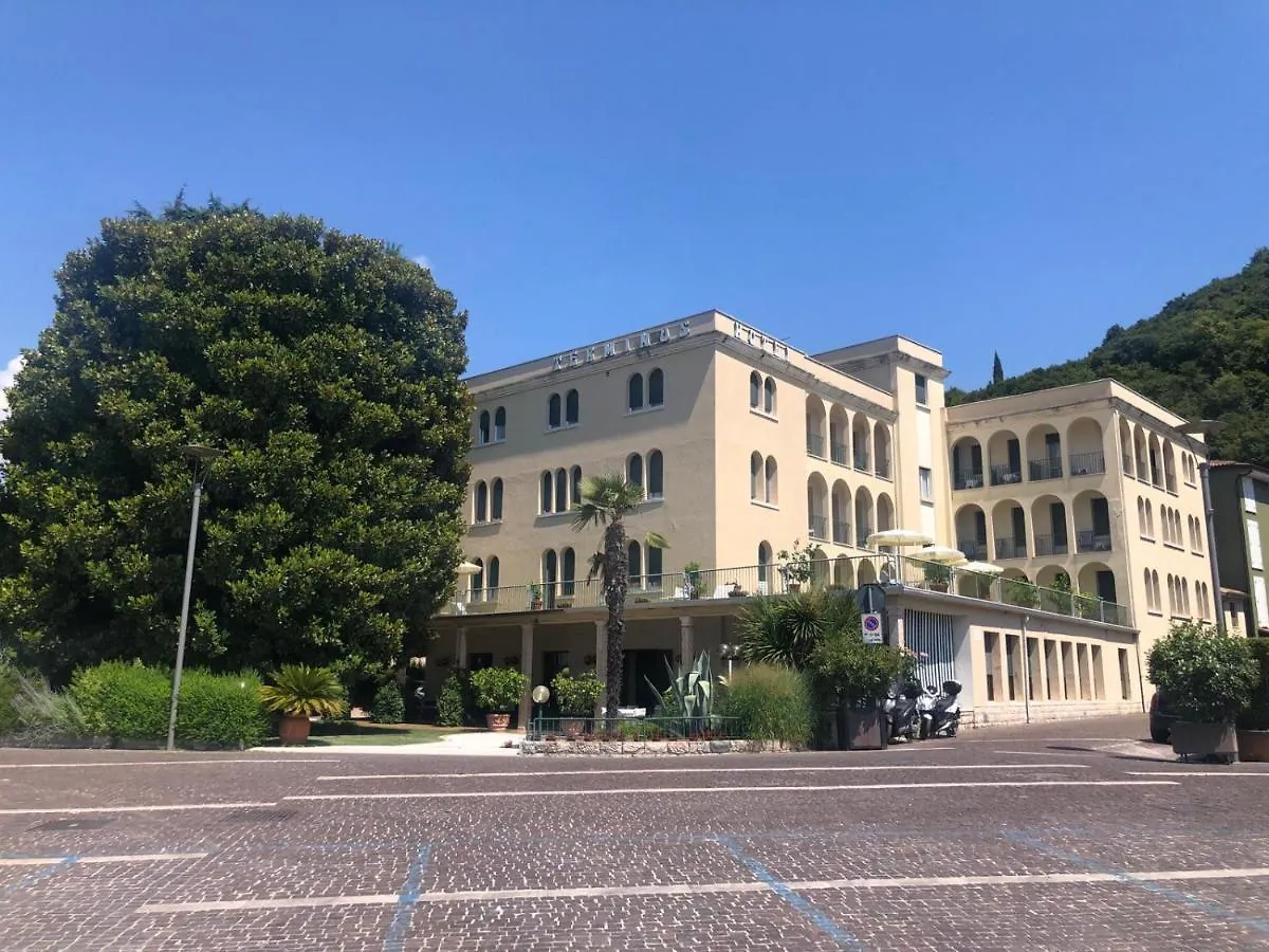 Hotel Terminus Garda  Italien